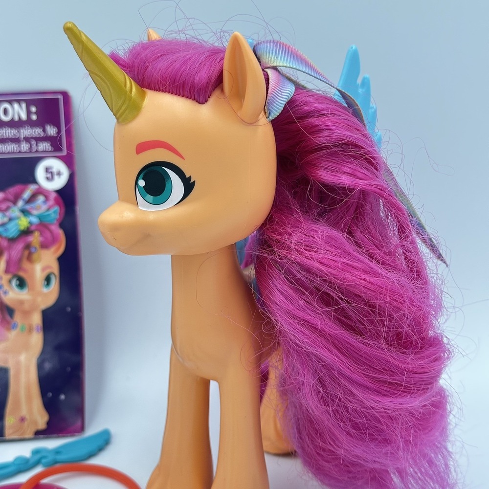 My Little Pony Sunny Starscout Alicorn Figure Pink Hair Orange F3873 Hasbro 2022